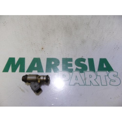 Renault - Megane Scenic - Injector (petrol injection)