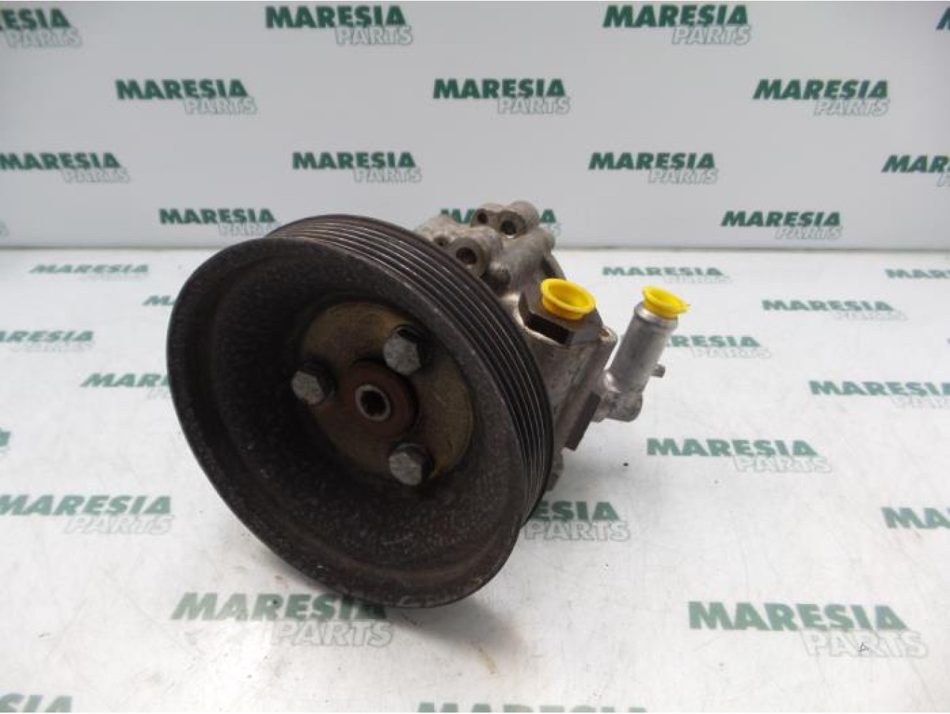 Alfa Romeo - 156 - Power steering pump