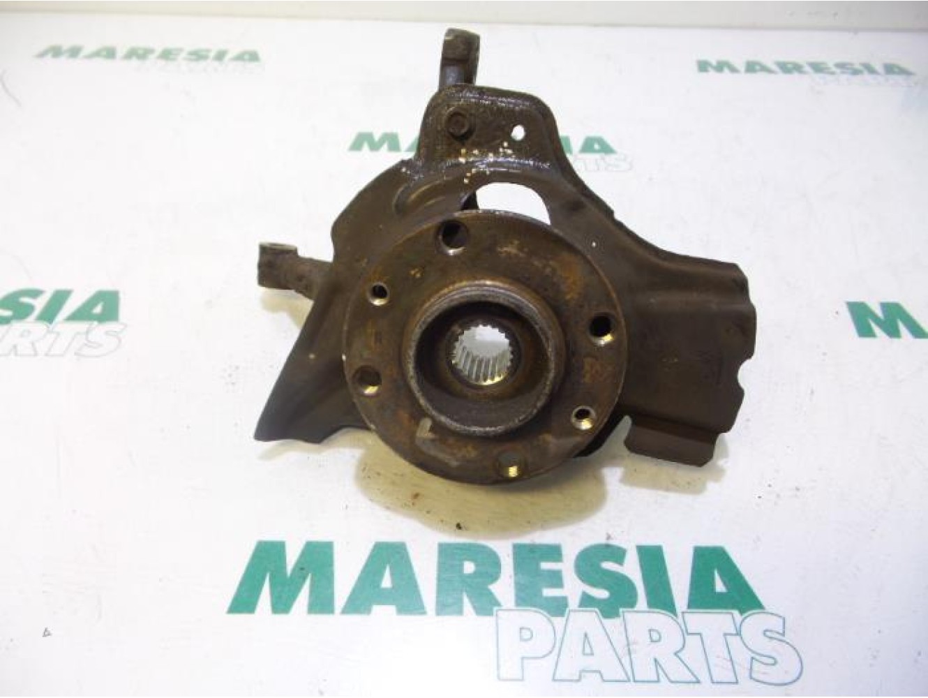Fiat - Punto - Fusee links-voor