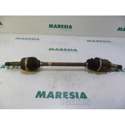 Peugeot - 107 - Front drive shaft, left