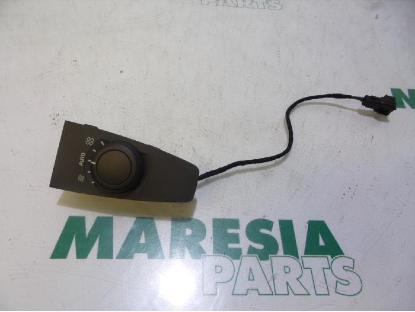 Citroen - C4 Picasso - Panneau de commandes chauffage