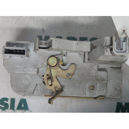 Peugeot - 307 - Rear door mechanism 4-door, right