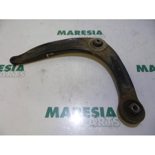 Citroen - C4 Picasso - Front lower wishbone, left