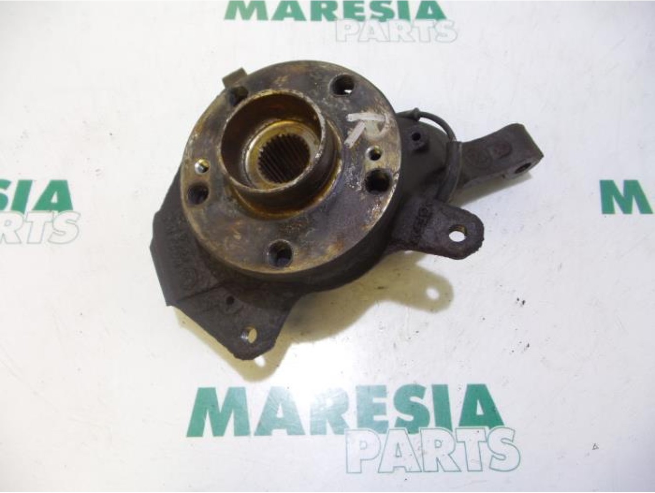 Renault - Espace - Knuckle, front right