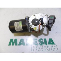 Renault - Kangoo - Front wiper motor