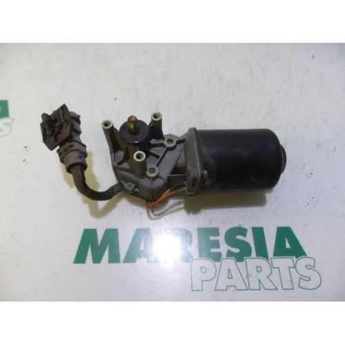 Renault - Kangoo - Front wiper motor