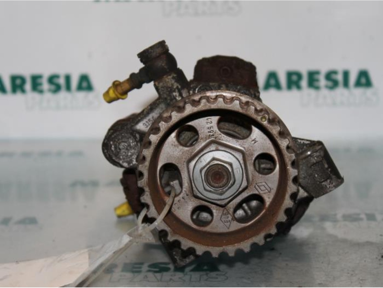 Renault - Megane - Brandstofpomp Mechanisch