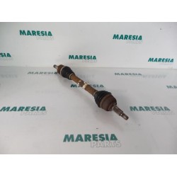 Renault - Megane Scenic - Aandrijfas links-voor