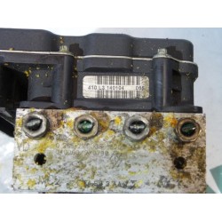 Renault - Megane Scenic - ABS pump