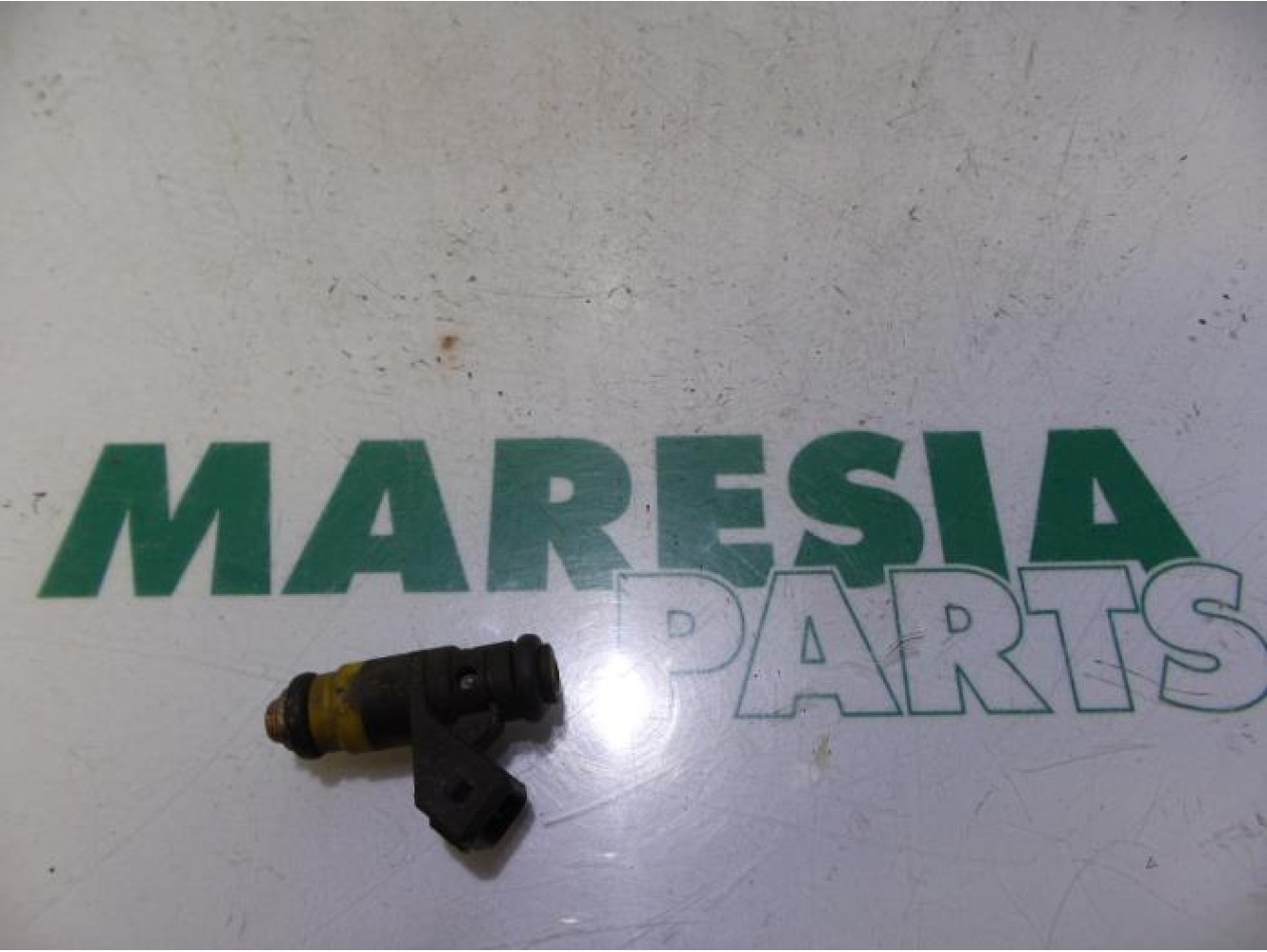 Renault - Clio - Injector (petrol injection)