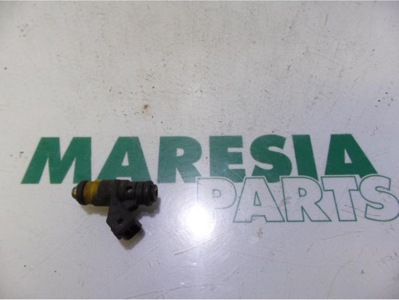 Renault - Clio - Injector (petrol injection)