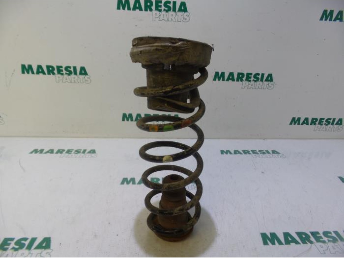 Peugeot - Partner - Rear coil spring