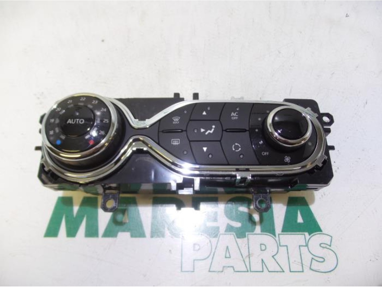 Renault - Captur - Panneau de commandes chauffage
