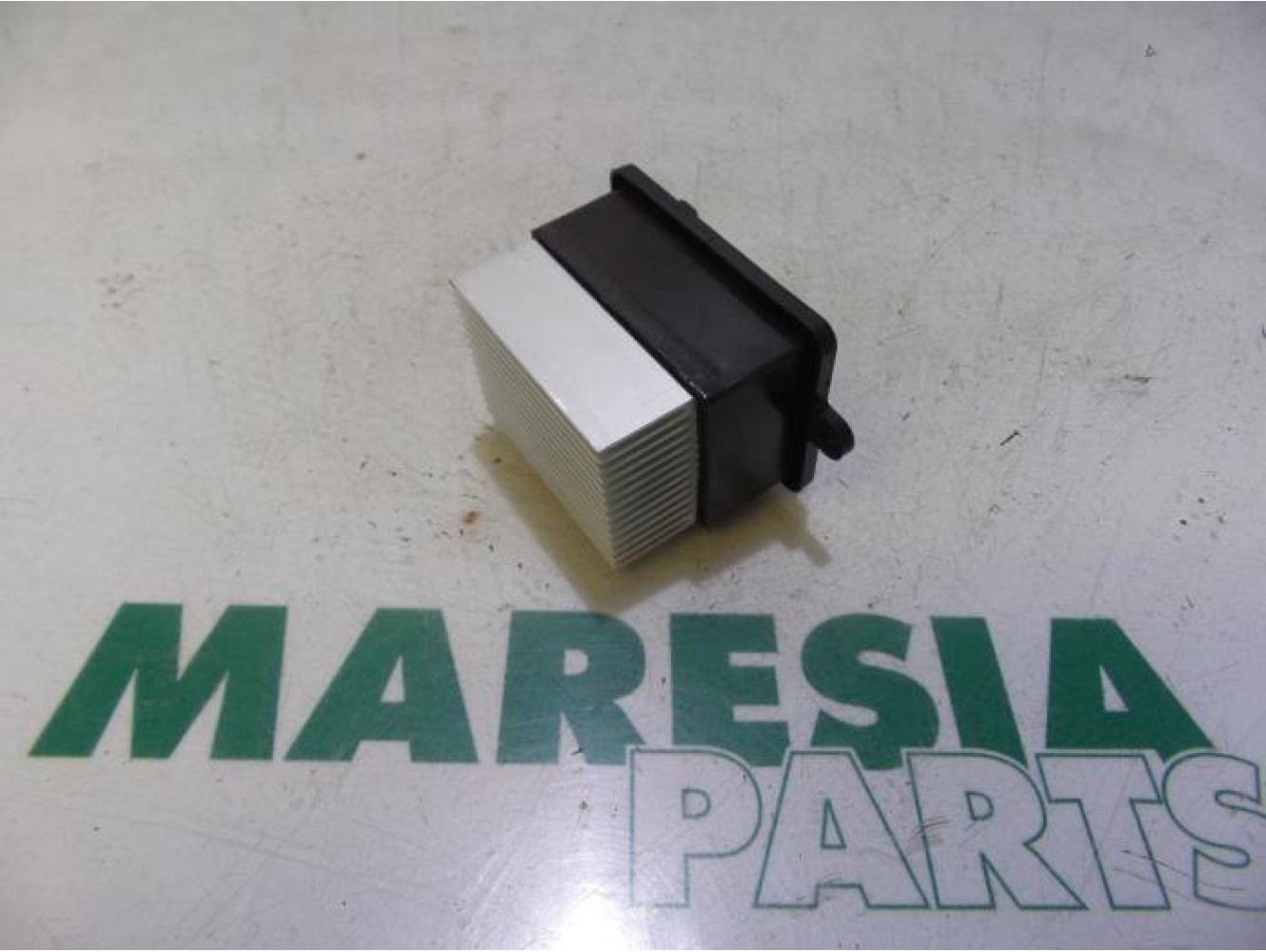 Renault - Captur - Heater resistor