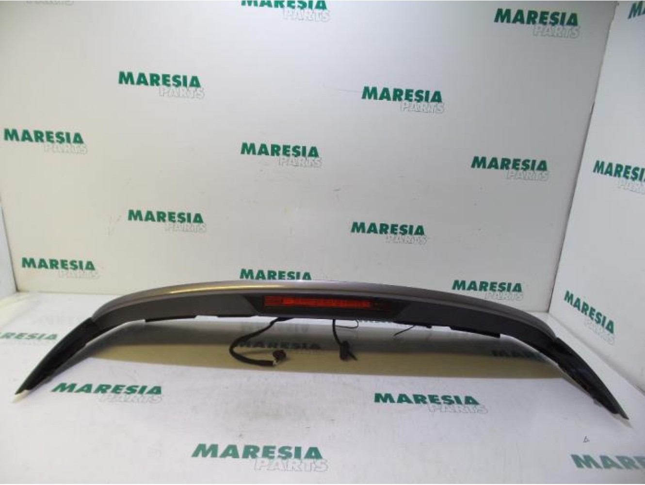 Renault - Captur - Spoiler