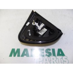 Renault - Captur - Taillight, left