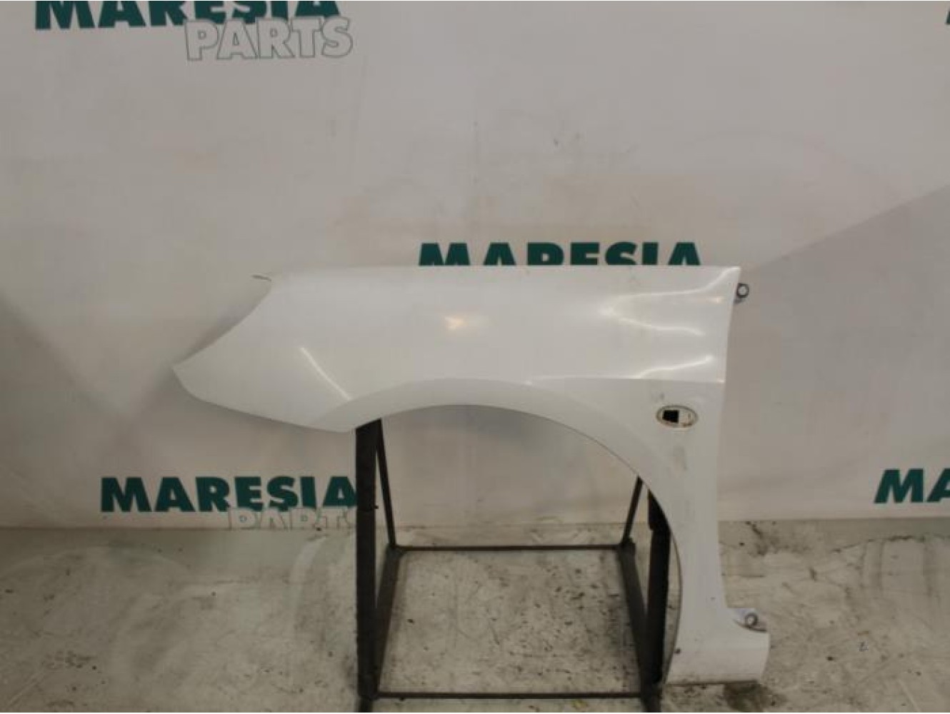 Peugeot - 307 - Front wing, left