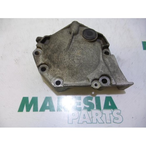 Renault - Clio - Engine mount