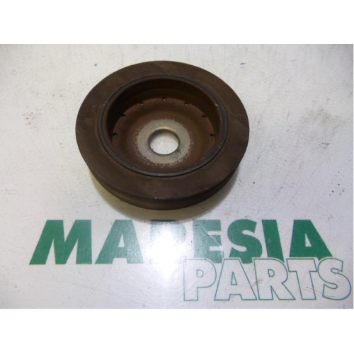 Renault - Clio - Crankshaft pulley