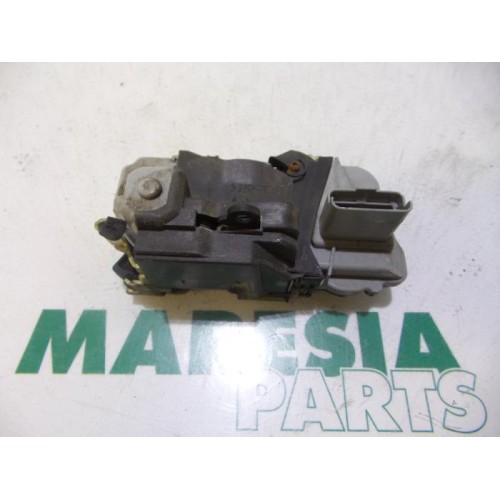 Peugeot - 307 - Front door lock mechanism 4-door, right