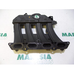 Renault - Megane Scenic - Intake manifold