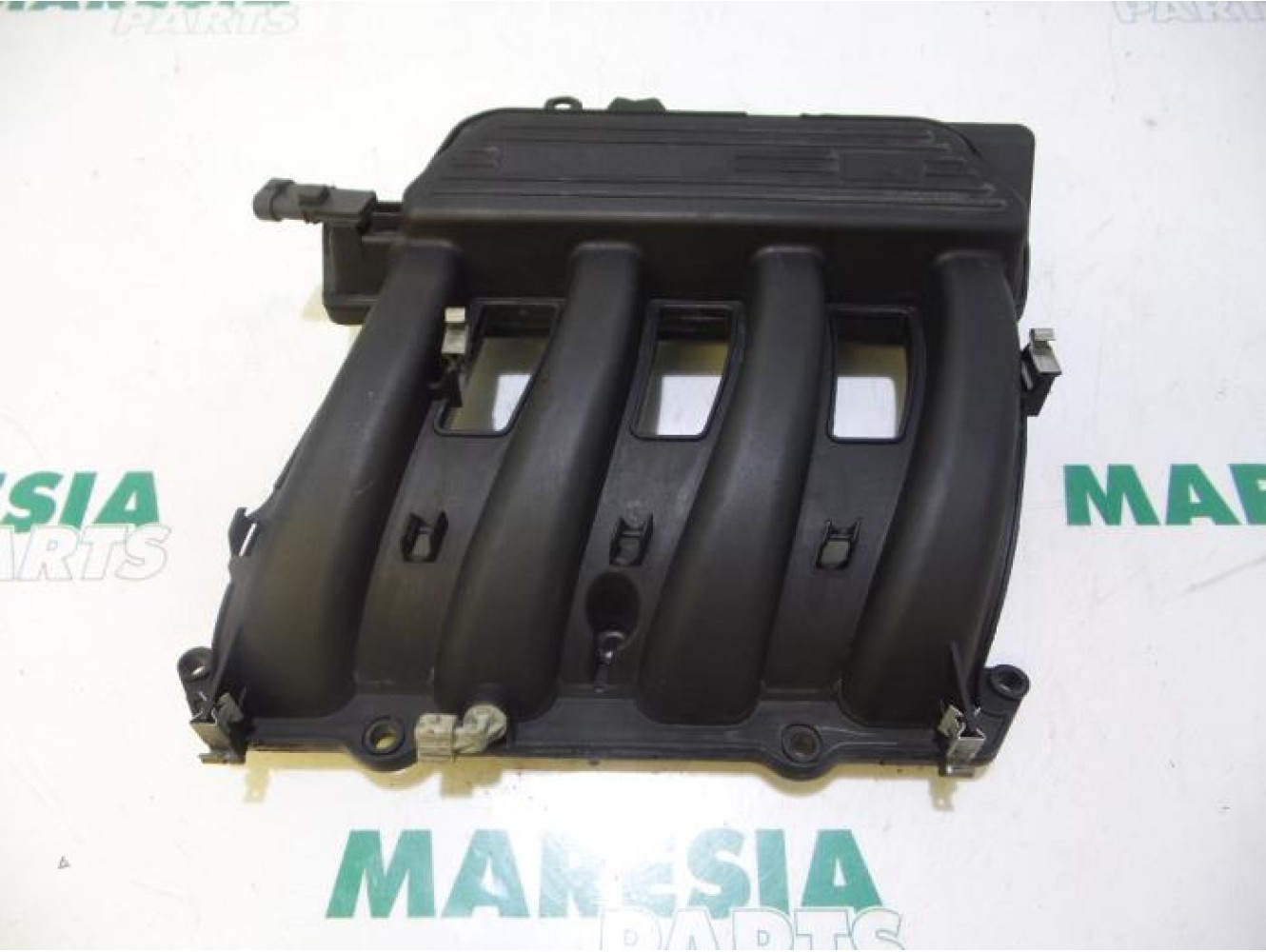 Renault - Megane Scenic - Intake manifold