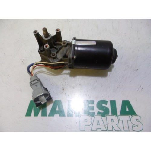 Renault - Kangoo - Front wiper motor