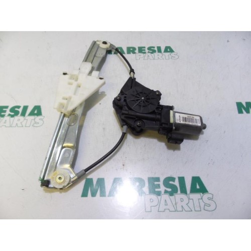 Alfa Romeo - 159 - Rear door window mechanism 4-door, right
