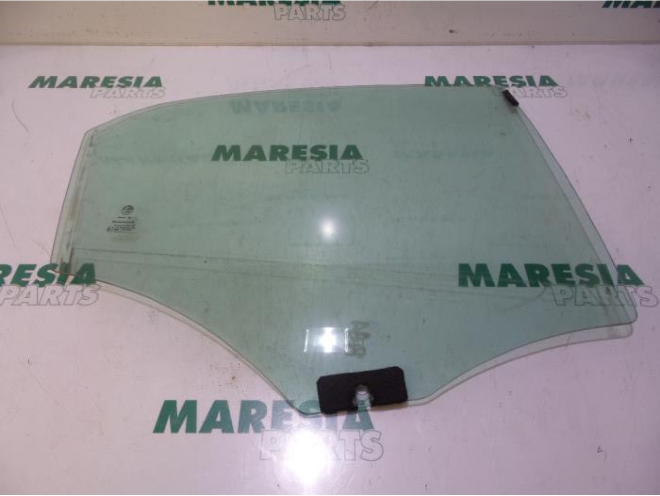 Alfa Romeo - 159 - Portierruit 4Deurs rechts-achter