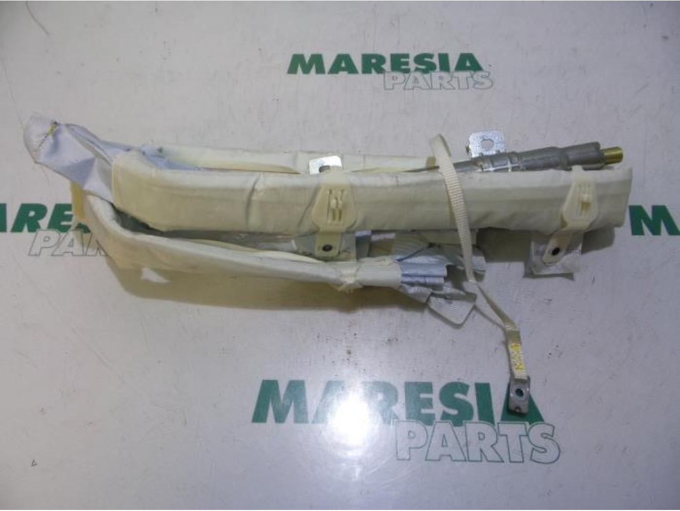 Fiat - Stilo - Roof curtain airbag, left
