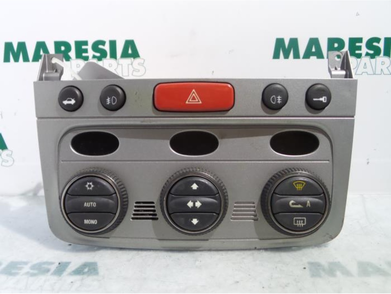 Alfa Romeo - 147 - Heater control panel