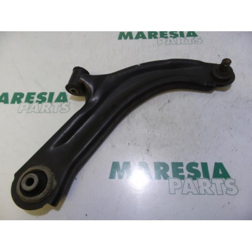 Renault - Modus - Front lower wishbone, right