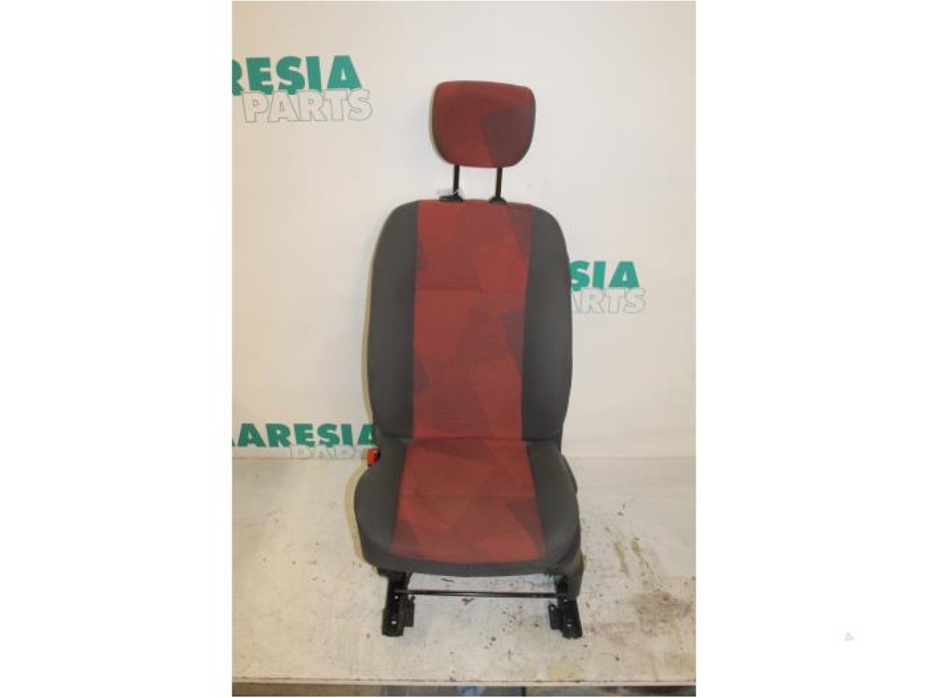 Renault - Modus - Stoel links