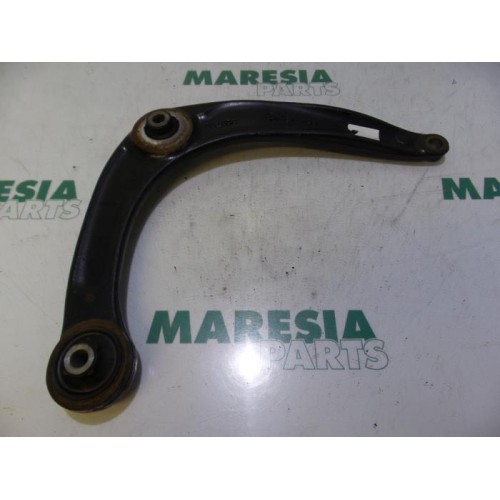 Citroen - Berlingo - Front lower wishbone, right