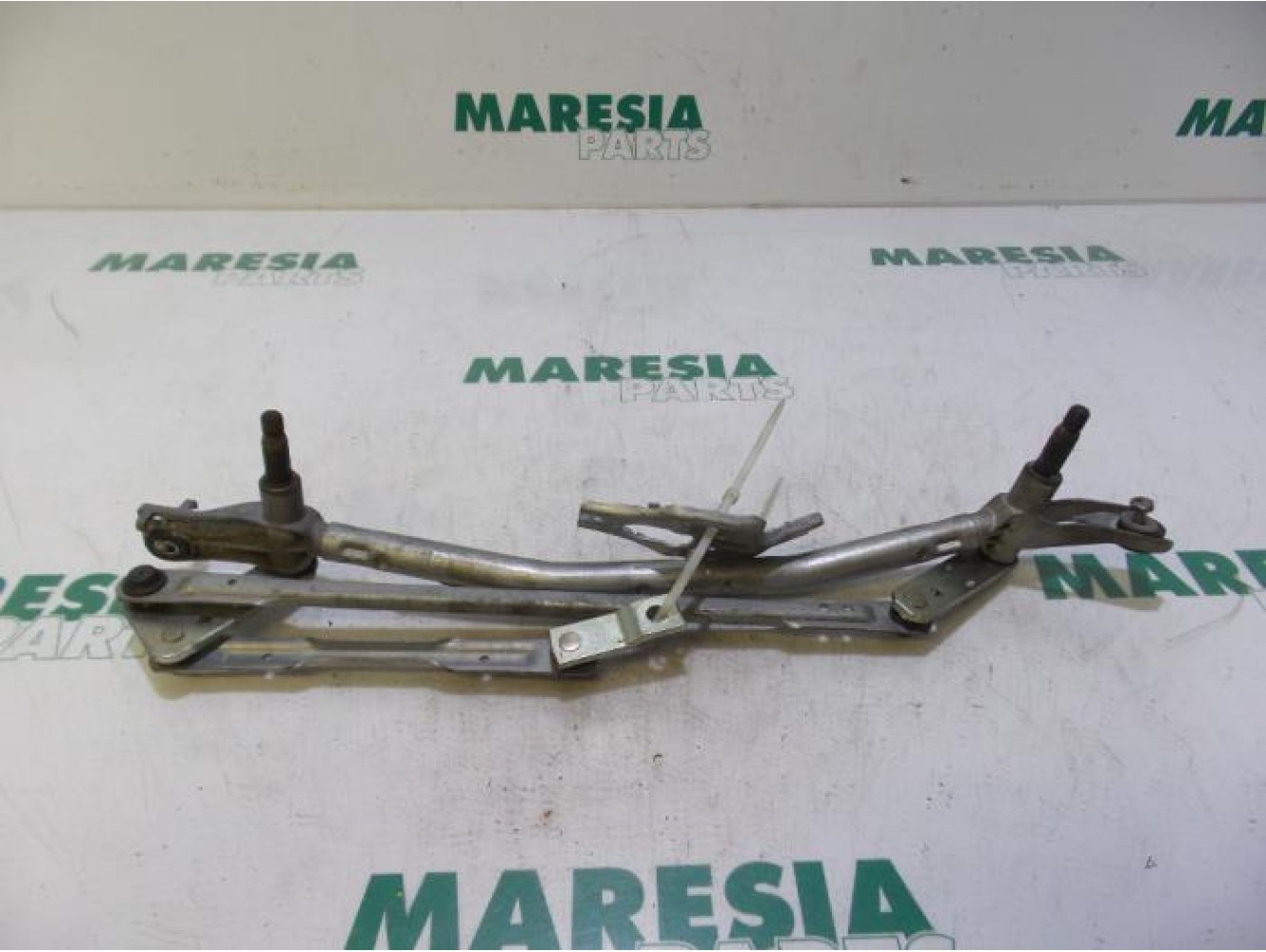 Citroen - Berlingo - Wiper mechanism
