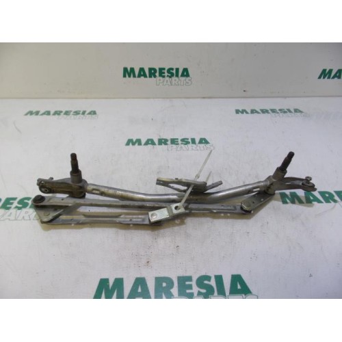 Citroen - Berlingo - Wiper mechanism