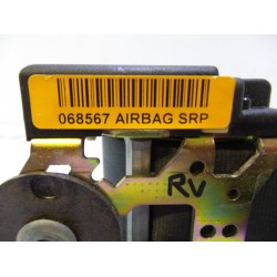 Renault - Clio - Front seatbelt, right
