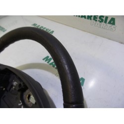 Renault - Clio - Steering wheel