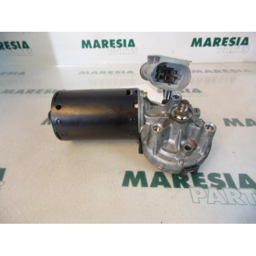 Renault - Megane Scenic - Front wiper motor