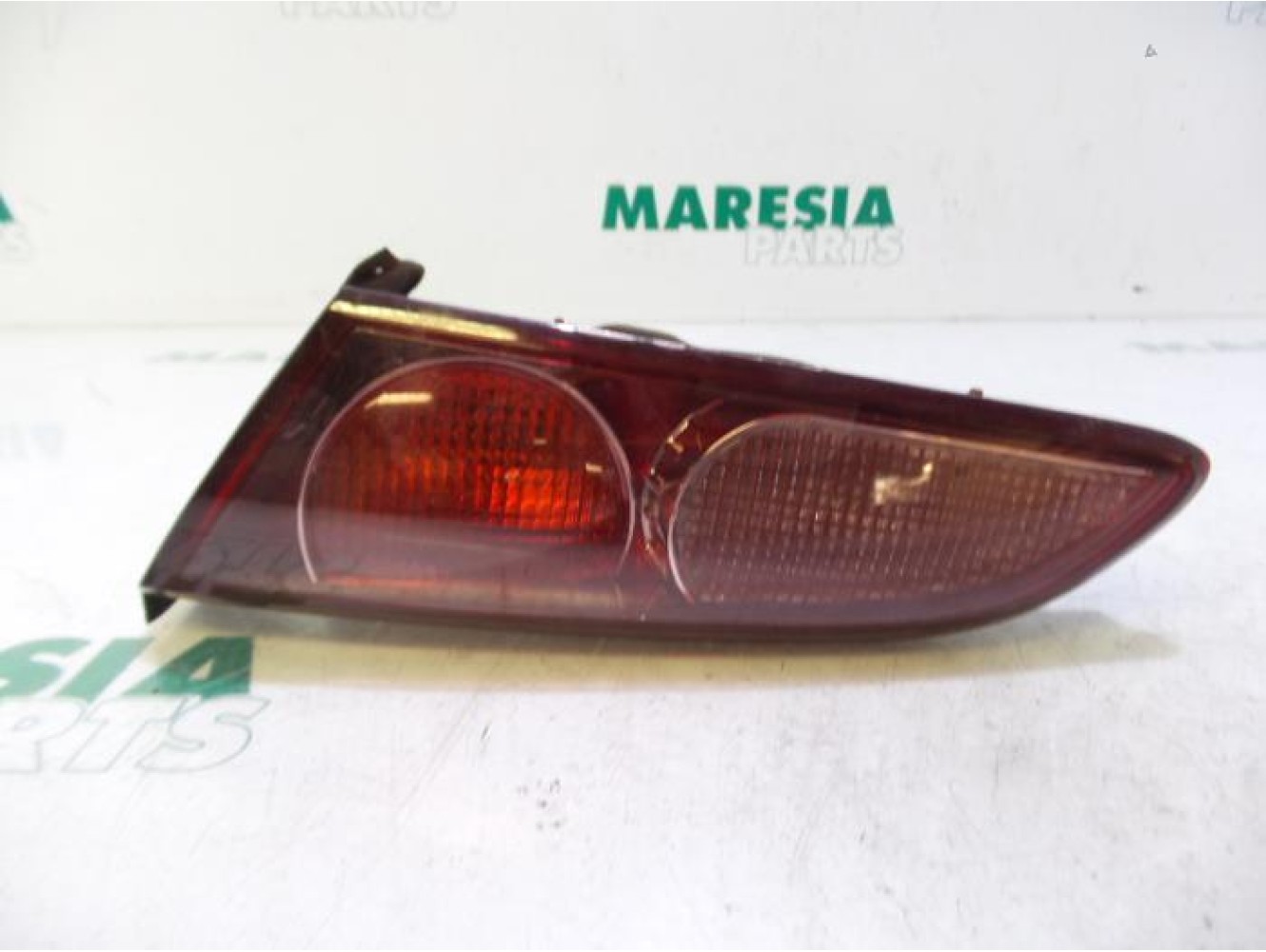Alfa Romeo - 159 - Feu arrière droit