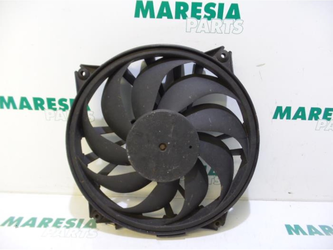 Peugeot - Partner - Fan motor