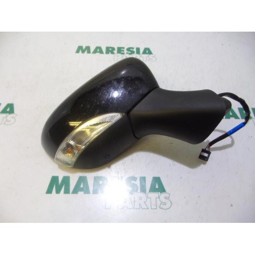 Renault - Clio - Wing mirror, right