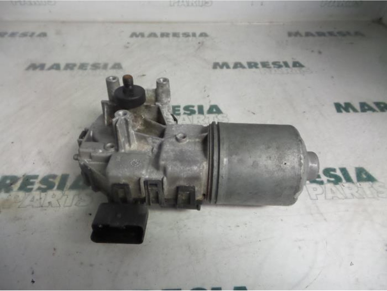 Citroen - C5 - Front wiper motor