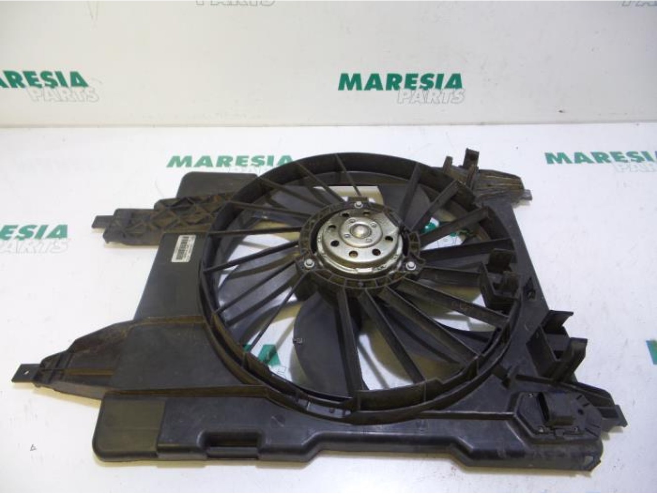 Renault - Megane Scenic - Kühlgebläse Motor