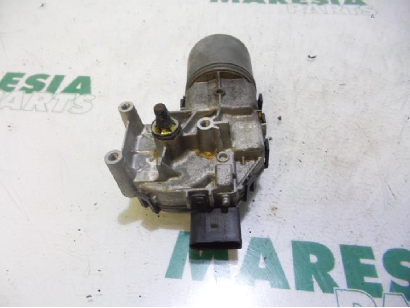 Alfa Romeo - 159 - Front wiper motor