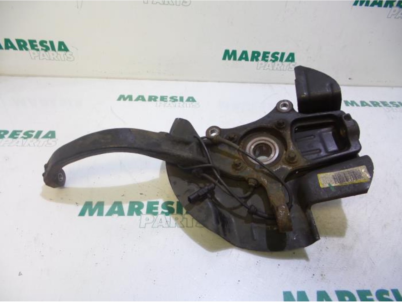 Alfa Romeo - 159 - Knuckle, front left