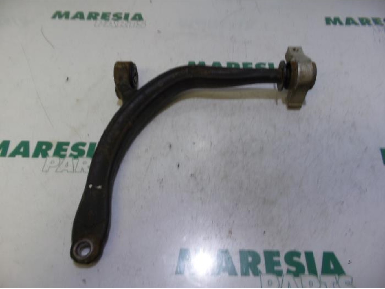 Citroen - C5 - Front lower wishbone, left