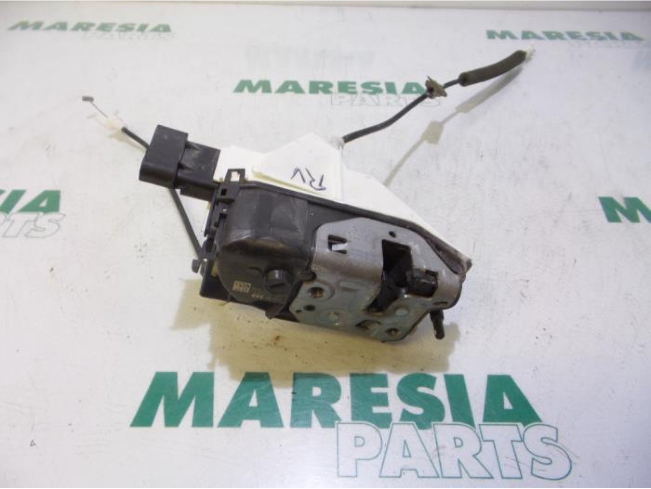 Citroen - C3 - Front door lock mechanism 4-door, right