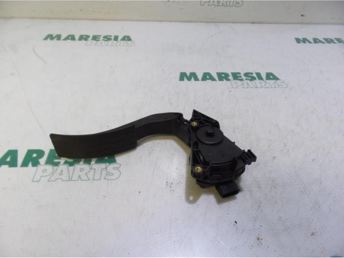 Renault - Clio - Gaspedaalpositie Sensor