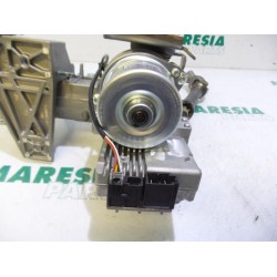 Renault - Clio - Steering column housing